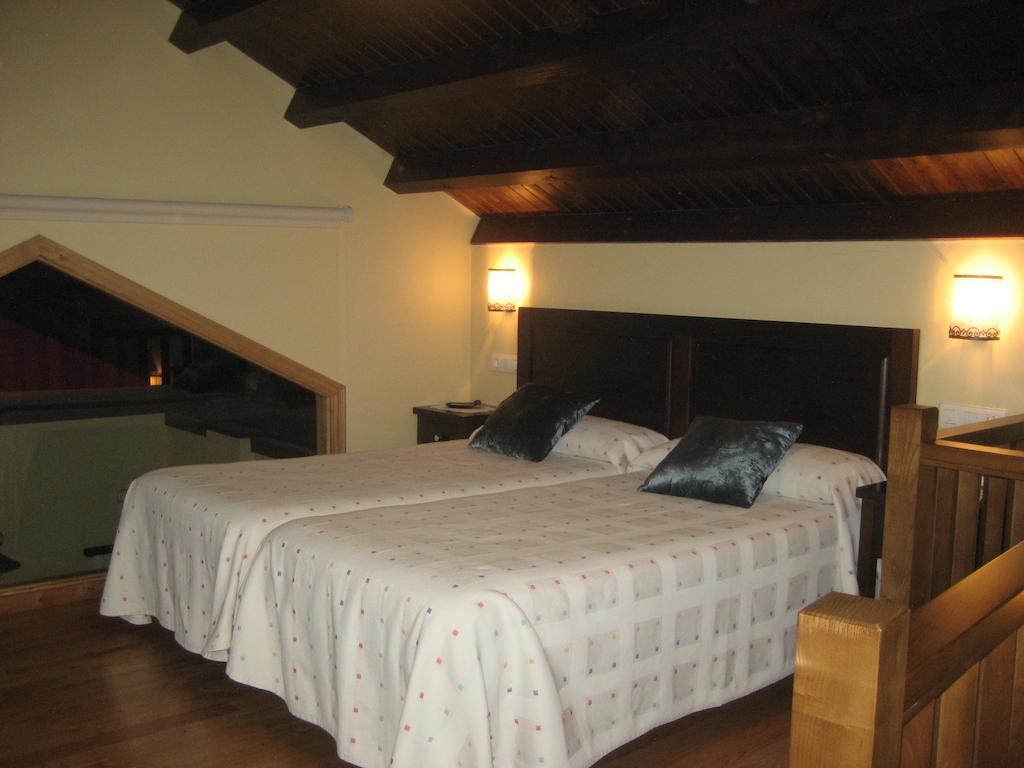Apartamentos Rurales Romallande Puerto de Vega Eksteriør bilde